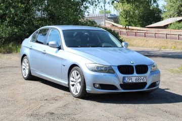 318d 2.0 143ps, Klimatronik, Bi-ksenony, Alufelgi, Hak